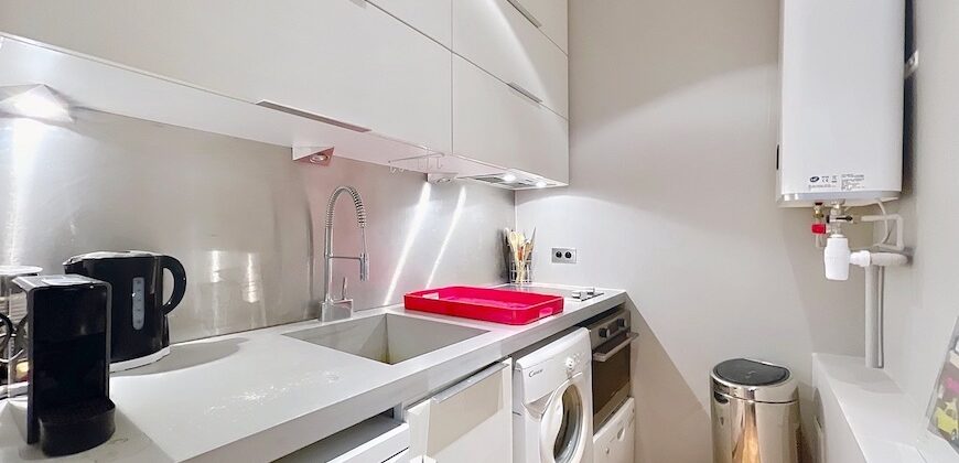Rue de Seine – Appartement 2 Pièces, 40 m²