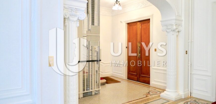 Mac Mahon – Appartement 4 Pièces 100 m², Haussmannien