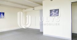 Plateau entier de bureaux 900 m² – Boissy-St-Léger (94470)