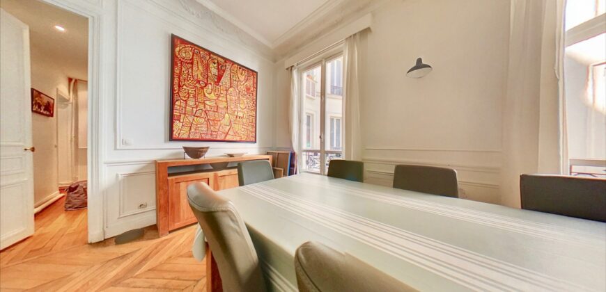 Friedland – Appartement 6 Pièces, 142 m² Haussmannien