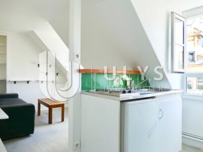 Mairie du 10e – Beau Studio 10 m², Rénové