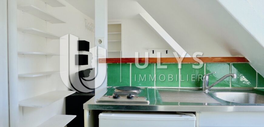 Mairie du 10e – Beau Studio 10 m², Rénové