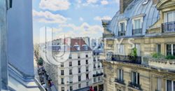 Mairie du 10e – Beau Studio 10 m², Rénové