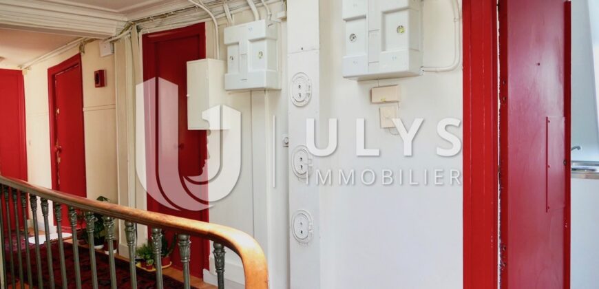 Mairie du 10e – Beau Studio 10 m², Rénové