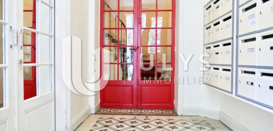 Mairie du 10e – Beau Studio 10 m², Rénové