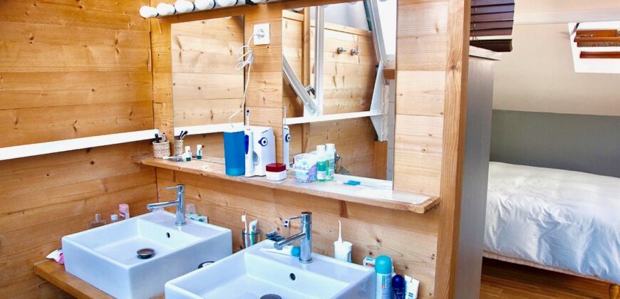 Voltaire – Loft 6 Pièces en Duplex de 130 m², avec Verrière