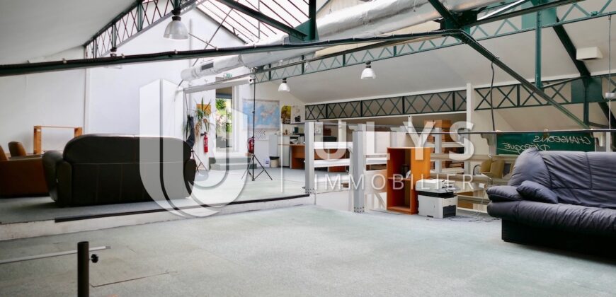 Issy-les-Moulineaux – Immeuble de Bureau Libre