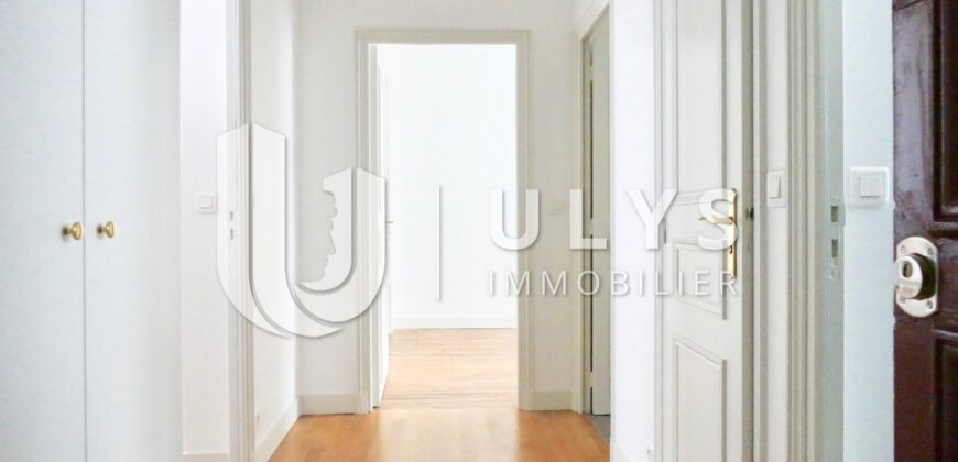 Rue Littré – Appartement Meublé 3 Pièces, Rénové