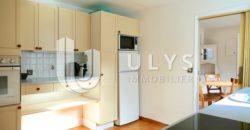 Saint André des Arts, Appartement Vide, 3 Pièces 75 m²