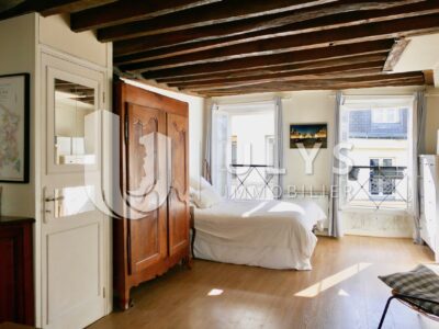 Carreau du Temple, Charmant Studio 32 m², à Rénover