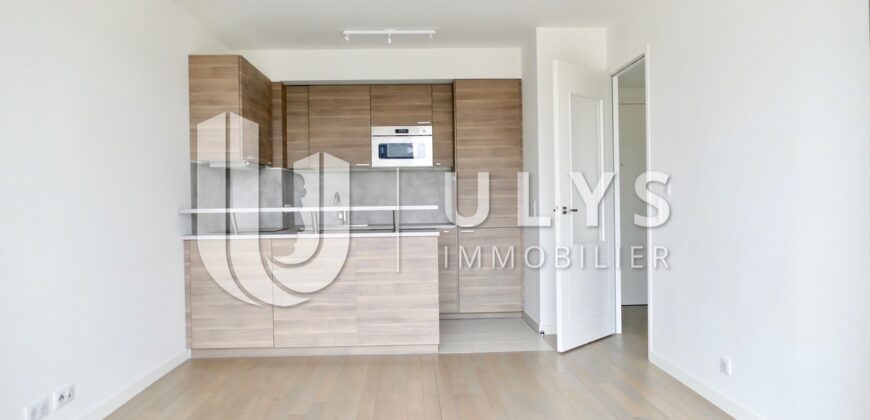 Rue des Abondances, 2 Pièces Vide Terrasse, 40 m²