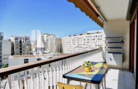 Square Auguste Renoir, Appartement 3 Pièces 70 m², Balcon