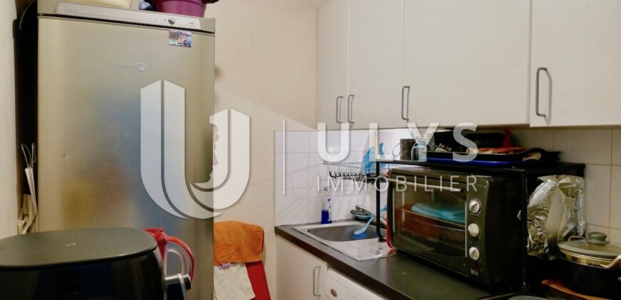 Tuileries – Studio 28 m² à Rénover