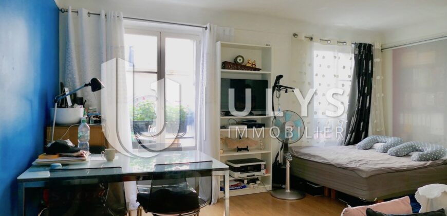 Tuileries – Studio 28 m² à Rénover