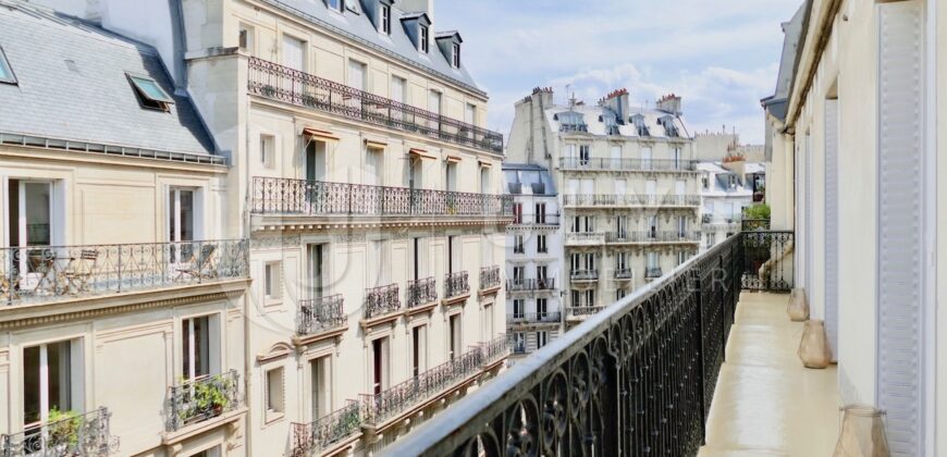 Littré – Appartement 5 Pièces Meublé, 105 m², avec balcon filant
