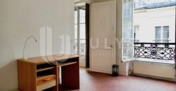 Montorgueil, Appartement 2 Pièces 38 m², à Rénover