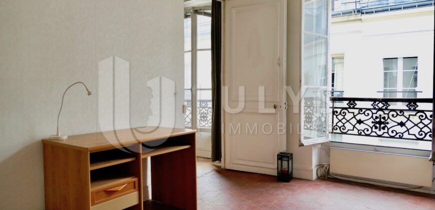 Montorgueil, Appartement 2 Pièces 38 m², à Rénover