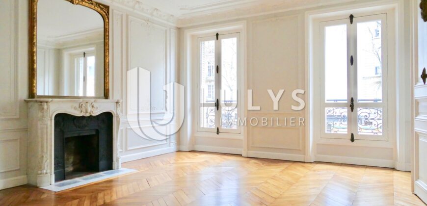 Monceau / Courcelles – 5 Pièces, 3 Chambres de 123 m²