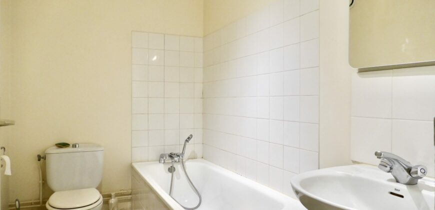 Alibert – Studio 31 m², Vide