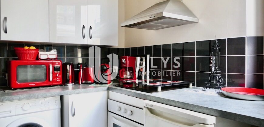 Champ-de-Mars – Beau 2 Pièces 50 m² Occupé