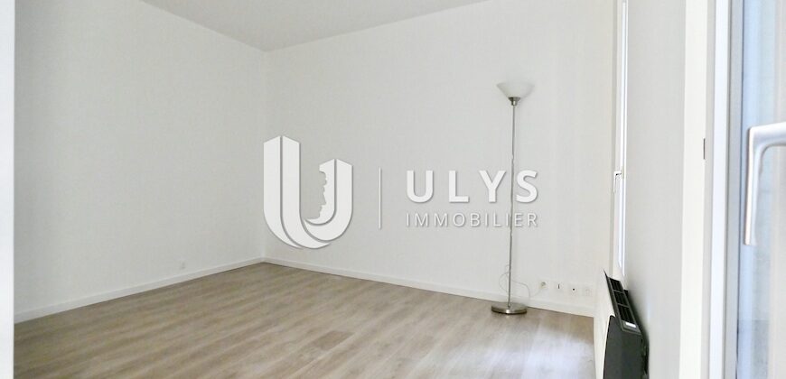 Alibert – Studio 31 m², Vide