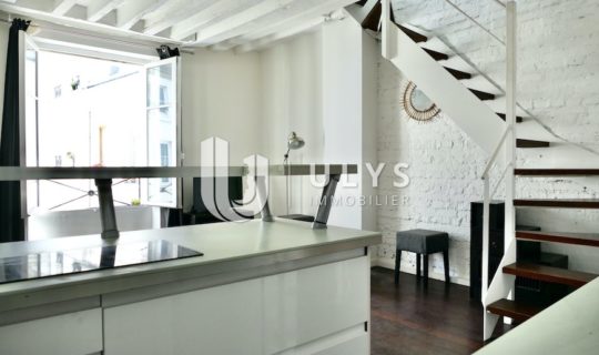 Rue Montmartre – Duplex 2 Pièces 40 m² env., sur cour Rue Montmartre – Duplex 2 Pièces 40 m² env., sur cour