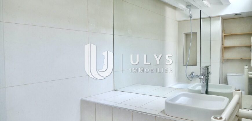 Rue Montmartre – Duplex 2 Pièces 40 m² env., sur cour