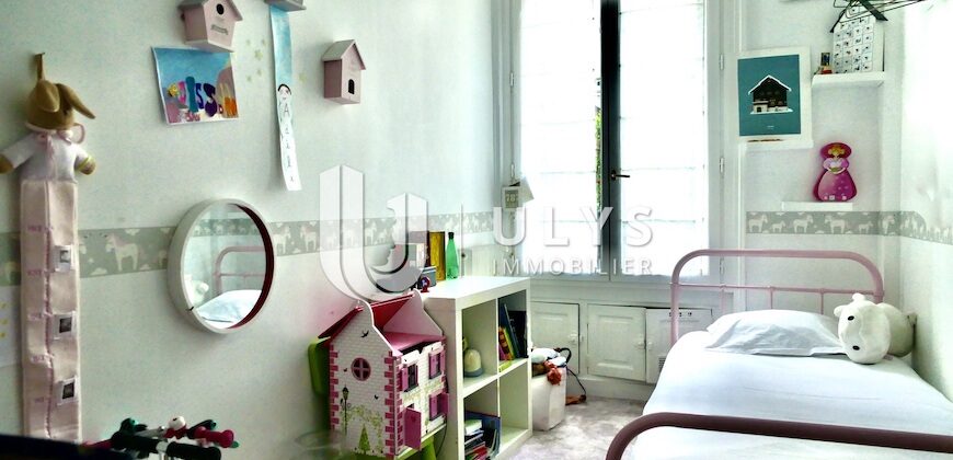 Grenelle / Tour Maubourg – Beau 4 Pièces 112 m²