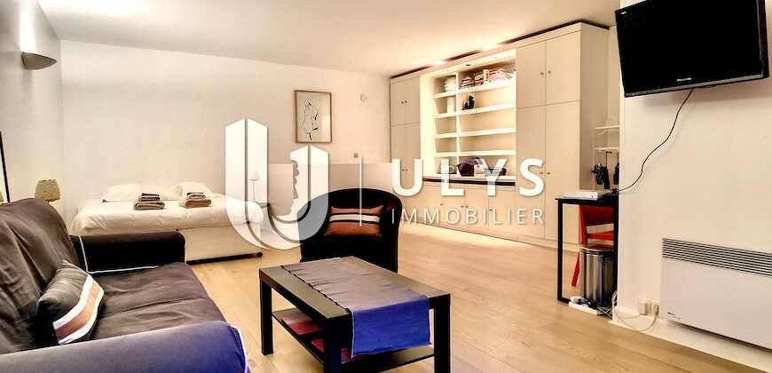 Rue de Beaune – Grand Studio 38 m²
