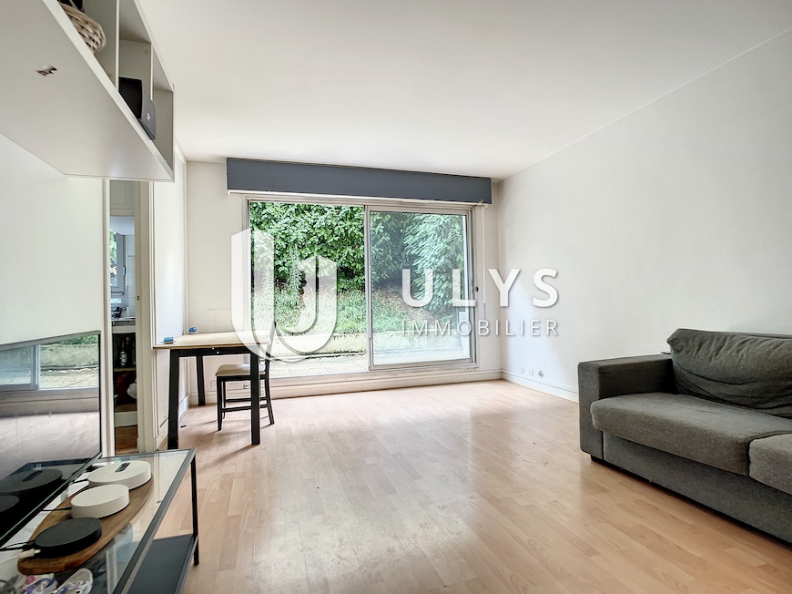 Meudon / Val Fleury – Studio 27 m² avec terrasse