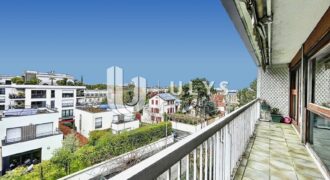 Meudon / Bellevue – Appartement 4/5 Pièces avec balcon, à Rénover