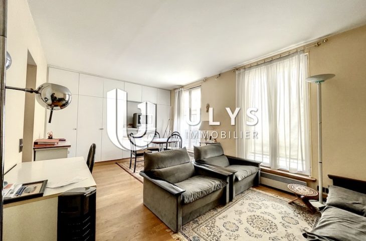 Maubert-Mutualité – Appartement 2 Pièces, à Rénover