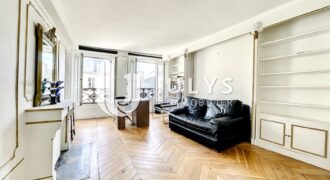 Palais Royal – Charmant 2 Pièces sur Grande Cour
