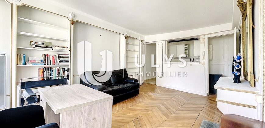 Palais Royal – Charmant 2 Pièces sur Grande Cour