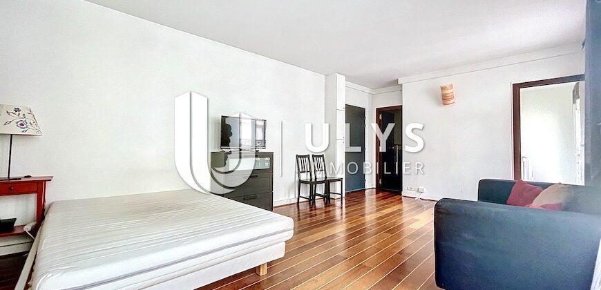 Montorgueil – Studio 33 m² avec Balcon Fermé