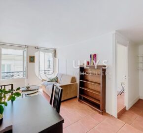 Haut Marais – Joli 2 Pièces, 35 m² Lumineux, à Rafraichir