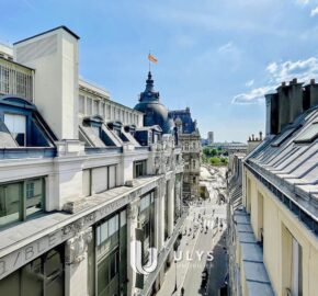 Hotel de Ville – Triplex 5 Pièces 106 m² à Rafraichir