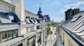 Hotel de Ville – Triplex 5 Pièces 106 m² à Rafraichir