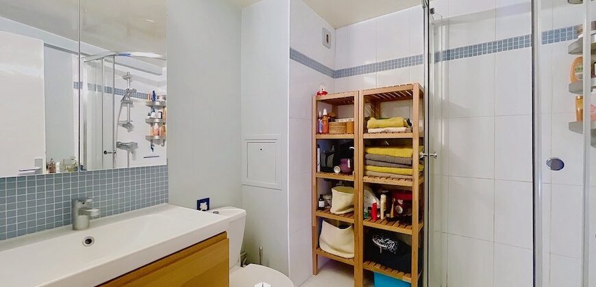 Hotel de Ville – Triplex 5 Pièces 106 m² à Rafraichir