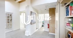 Châtelet – Bureau 15 Pièces 3## m² à Rénover