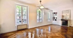 Quartier Latin – Appartement Haussmannien 4 Pièces 70 m² à Rafraichir