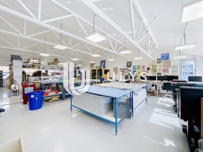 Riquet – Bureau / Local d’activité 198 m²