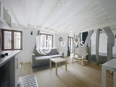 Porte Saint-Martin – Studio 33 m²
