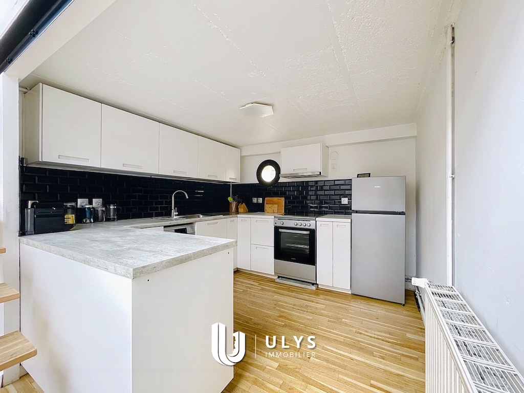 Charonne – Splendide Loft 134 m² avec verrières zénithales