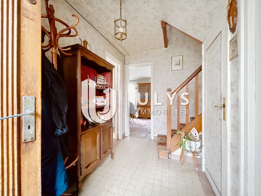 Colombes Centre – Maison 78 m² 4 Pièces à Rénover avec jardin