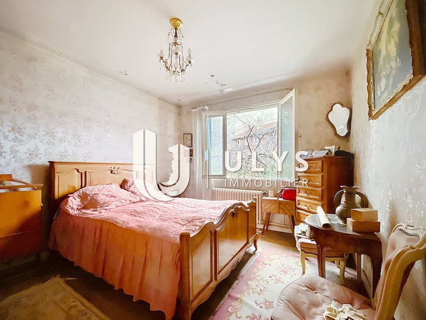 Colombes Centre – Maison 78 m² 4 Pièces à Rénover avec jardin