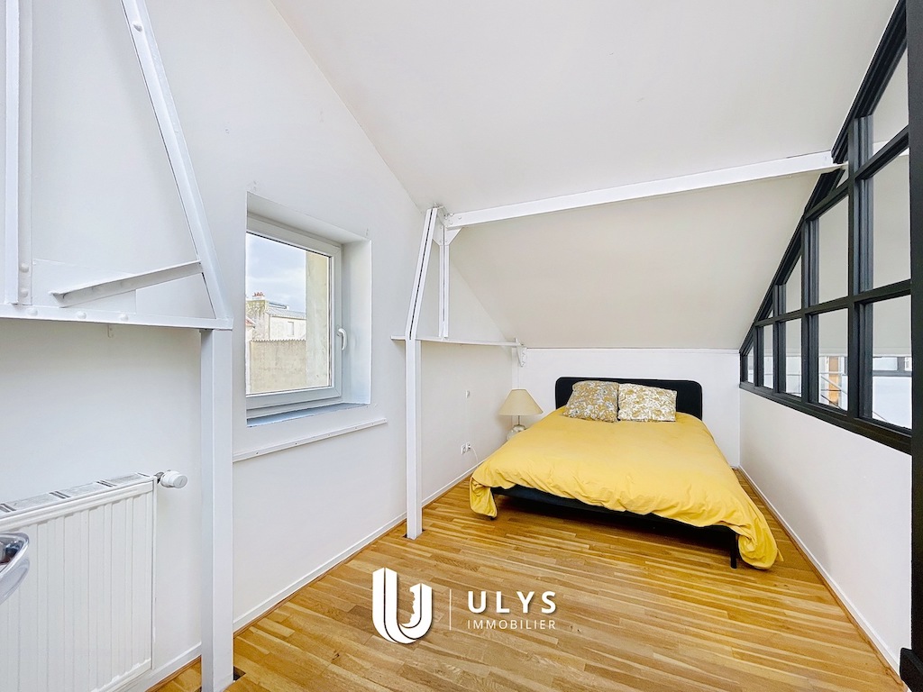 Charonne – Splendide Loft 134 m² avec verrières zénithales