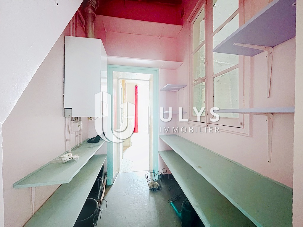 Montorgueil Sentier – Appartement 4 Pièces 80,5 m² À Rénover