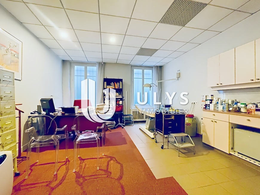 Liège – Appartement Mixte, 3-4 bureaux