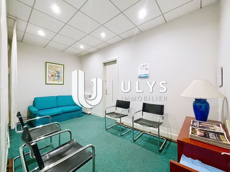 Liège – Appartement Mixte, 3-4 bureaux